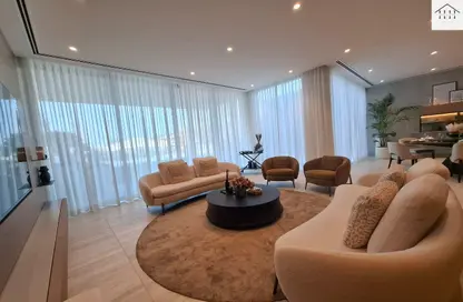 Apartment - 2 Bedrooms - 3 Bathrooms for sale in Reef Island - Capital Governorate