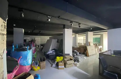 صالة عرض - استوديو - 2 حمامات للايجار في الخميس - المحافظة الشمالية