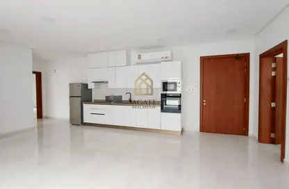 Apartment - 3 Bedrooms - 3 Bathrooms for rent in Zinj - Manama - Capital Governorate