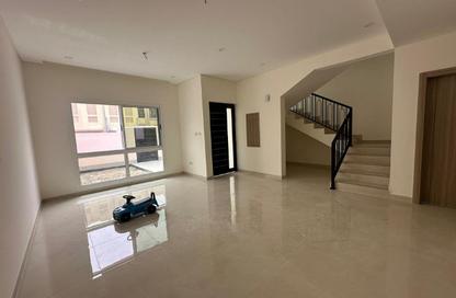 Villa - 5 Bedrooms - 4 Bathrooms for rent in Jannusan - Northern Governorate