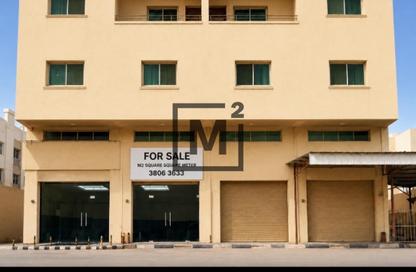 عمارة بالكامل - استوديو - 8 حمامات للبيع في النويدرات - المحافظة الوسطى