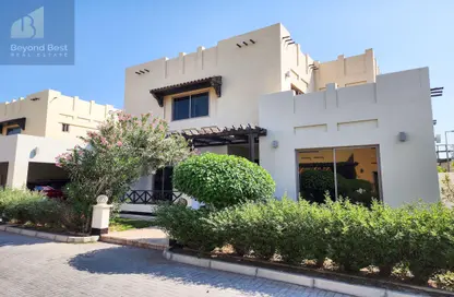 Villa - 4 Bedrooms - 5 Bathrooms for rent in Janabiya - Northern Governorate