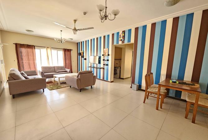 52143778 - Property Image 3