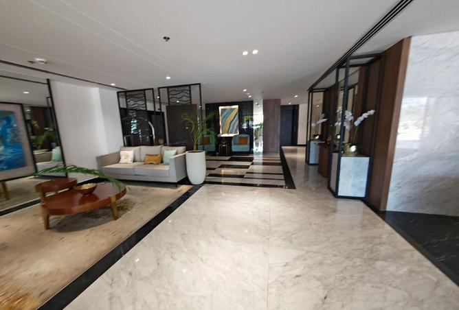 53033118 - صورة العقار 3