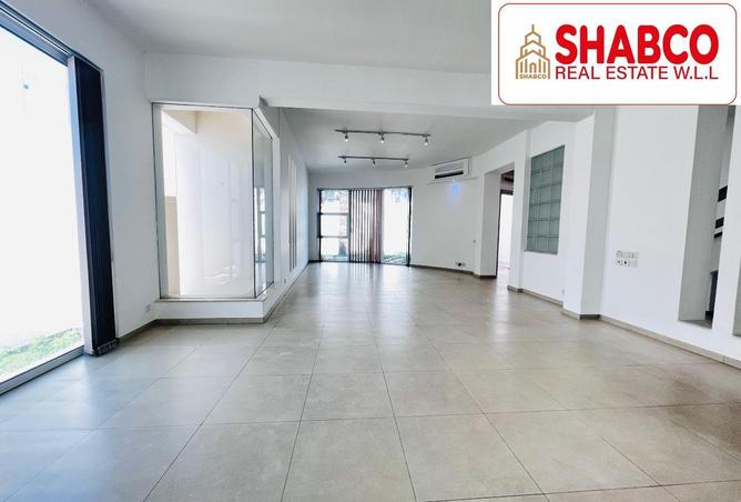 52879981 - Property Image 2