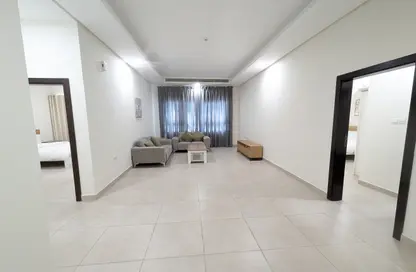 Apartment - 2 Bedrooms - 2 Bathrooms for rent in Sehla - Northern Governorate