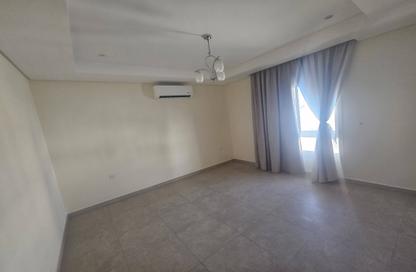 Apartment - 2 Bedrooms - 2 Bathrooms for rent in Janabiya - Northern Governorate