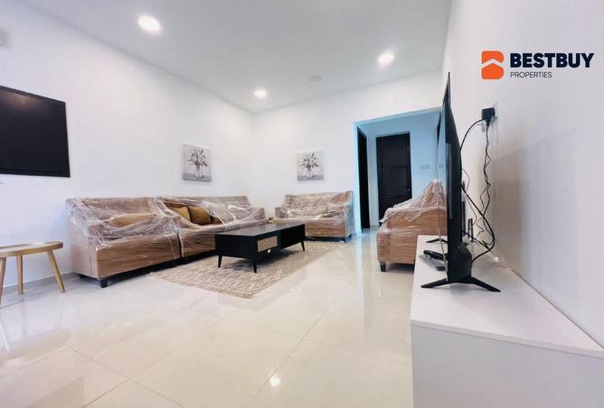 52012567 - Property Image 2