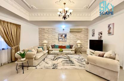 Villa - 4 - 5 for rent in Al Juffair - Capital Governorate