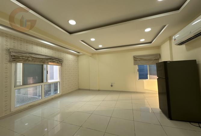 1002230 - Property Image 2