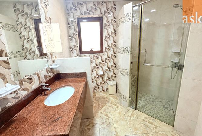 57037736 - Property Image 2