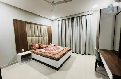 Apartment - 5 Bedrooms - 5 Bathrooms for sale in Hidd - Muharraq Governorate