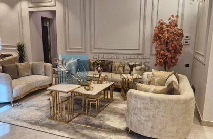 Villa - 7+ Bedrooms - 7+ Bathrooms for rent in West Riffa - Riffa - Southern Governorate