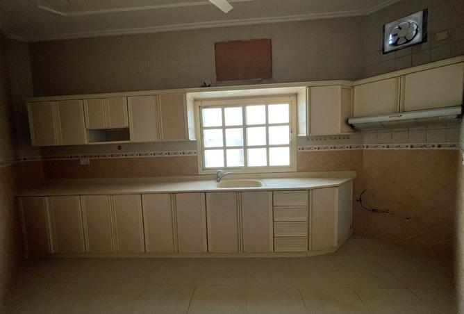 55832472 - Property Image 3
