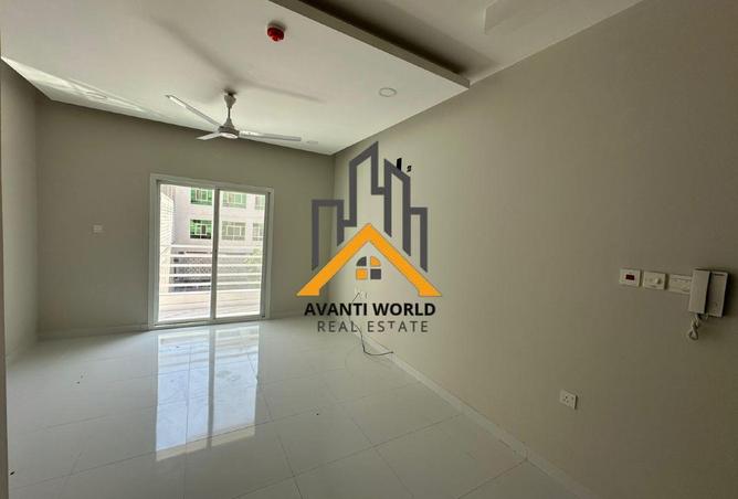 1002489 - Property Image 3