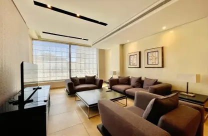 Apartment - 2 Bedrooms - 3 Bathrooms for rent in Sanabis - Manama - Capital Governorate
