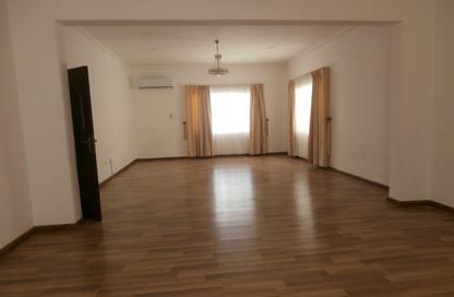 Villa - 4 Bedrooms - 4 Bathrooms for rent in Salmaniya - Manama - Capital Governorate