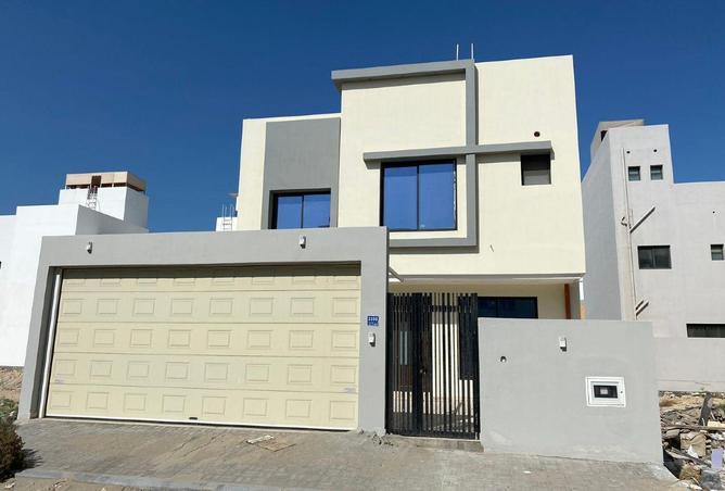 994774 - Property Main Image