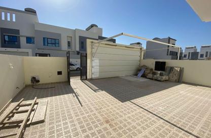 Villa - 4 Bedrooms - 5 Bathrooms for sale in Hamala - Northern Governorate