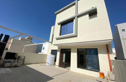 Villa - 4 Bedrooms - 5 Bathrooms for sale in Hamala - Northern Governorate