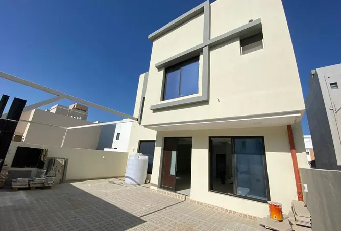 994774 - Property Image 2