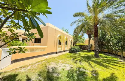 Villa - 4 Bedrooms - 5 Bathrooms for rent in Saar - Northern Governorate