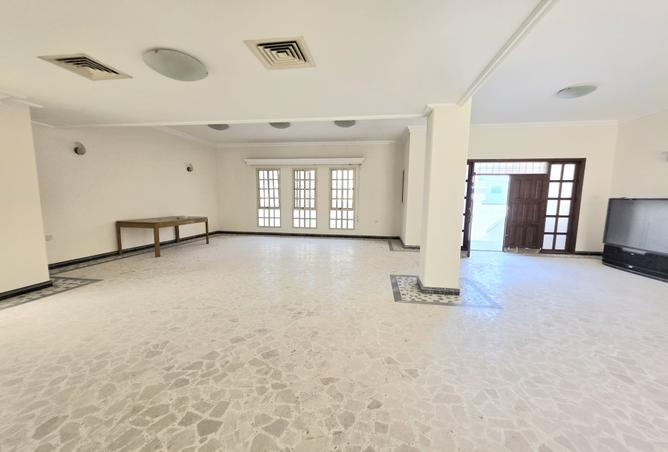 985554 - صورة العقار 3