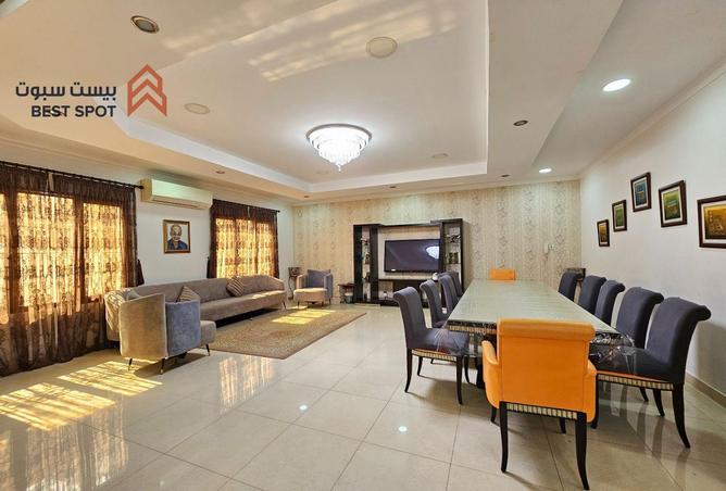 995866 - Property Image 2