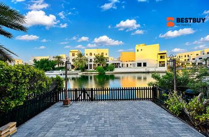 فيلا - 2 غرف نوم - 3 حمامات للايجار في مدينة المرسى - أمواج - المحرق فيلا - 2 غرف نوم - 3 حمامات للايجار في مدينة المرسى - أمواج - المحرق