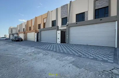 فيلا - 3 غرف نوم - 5 حمامات للبيع في ديار المحرق - المحرق