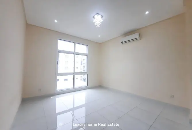 55892982 - Property Image 2