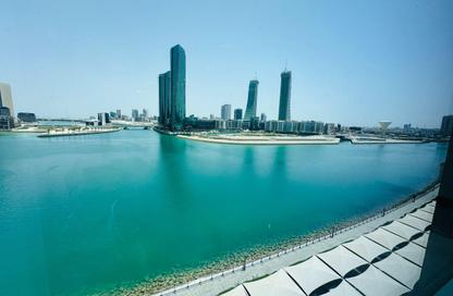 Apartment - 2 Bedrooms - 3 Bathrooms for rent in Reef Island - Capital Governorate Apartment - 2 Bedrooms - 3 Bathrooms for rent in Reef Island - Capital Governorate
