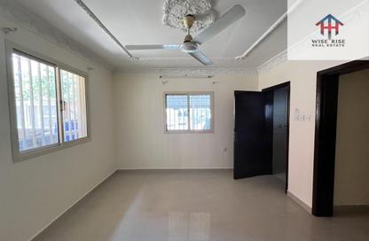 Apartment - 2 - 2 for rent in Salmaniya - Manama - Capital Governorate