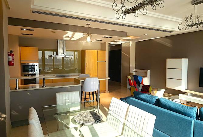 989527 - Property Image 2