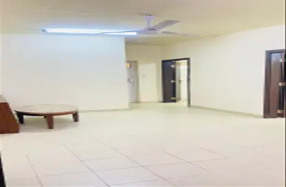 Apartment - 2 Bedrooms - 2 Bathrooms for rent in Riffa - Southern Governorate