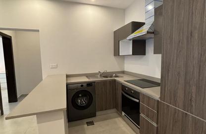 Apartment - 1 Bedroom - 2 Bathrooms for rent in Al Juffair - Capital Governorate Apartment - 1 Bedroom - 2 Bathrooms for rent in Al Juffair - Capital Governorate