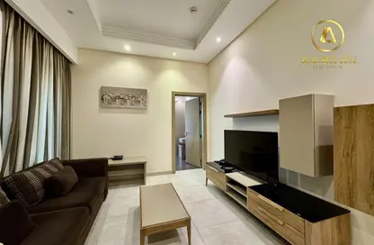 Apartment - 1 Bedroom - 2 Bathrooms for rent in Al Juffair - Capital Governorate