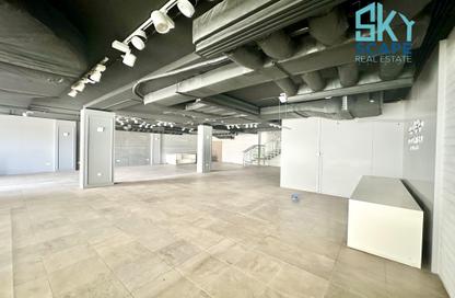 Show Room - Studio - 1 Bathroom for rent in Bu Kowarah - Riffa - Southern Governorate
