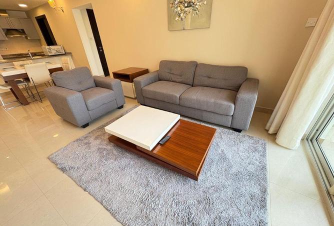 2P4KizEr75M - Property Main Image