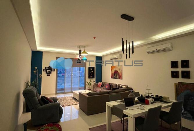 990446 - Property Image 2