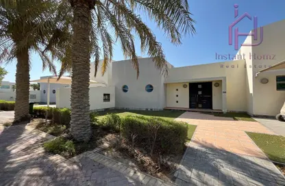Villa - 3 Bedrooms - 3 Bathrooms for sale in Durrat Al Bahrain - Southern Governorate