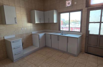 Apartment - 2 Bedrooms - 2 Bathrooms for rent in Sanad - Central Governorate