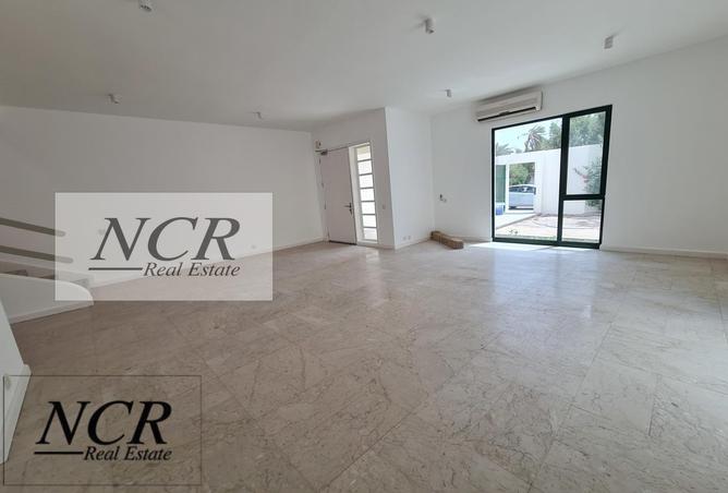 54179387 - Property Image 3