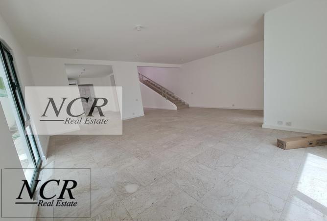 54179387 - Property Image 2