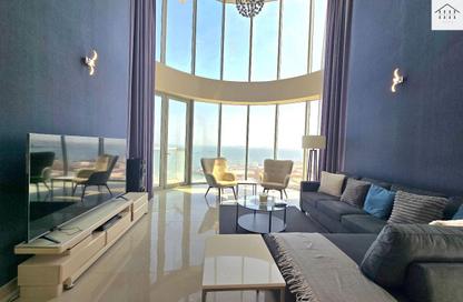 Duplex - 3 Bedrooms - 4 Bathrooms for rent in Al Juffair - Capital Governorate