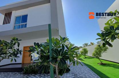 Villa - 4 Bedrooms - 5 Bathrooms for rent in Hamala - Northern Governorate
