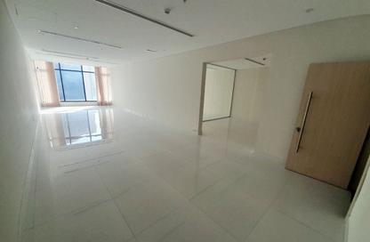 Office Space - Studio - 3 for rent in Seef - Capital Governorate