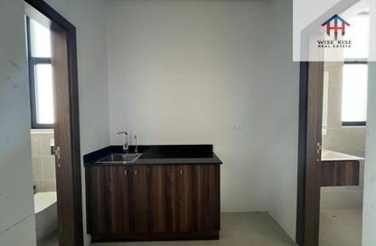 Office Space - Studio - 2 for rent in Mahooz - Manama - Capital Governorate