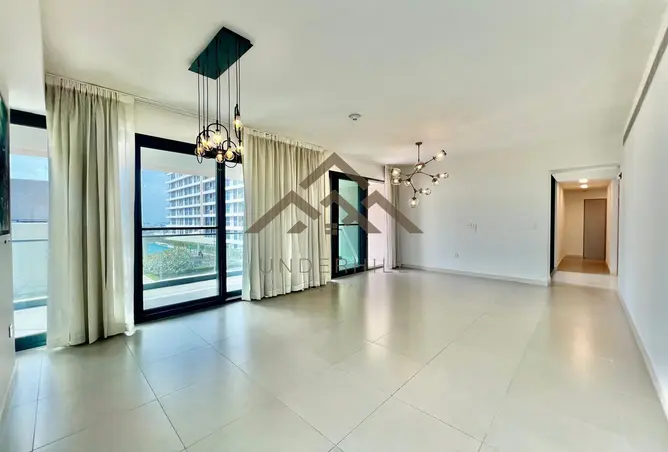 1002259 - Property Image 2