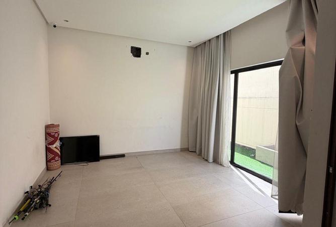 55170651 - Property Image 3